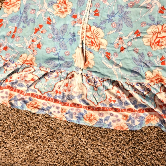 Women's V Neck Floral Print Summer Short Dress , short sleeve , size S - Picture 3 of 6